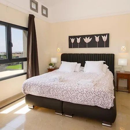 Villa Zafiro 34 *